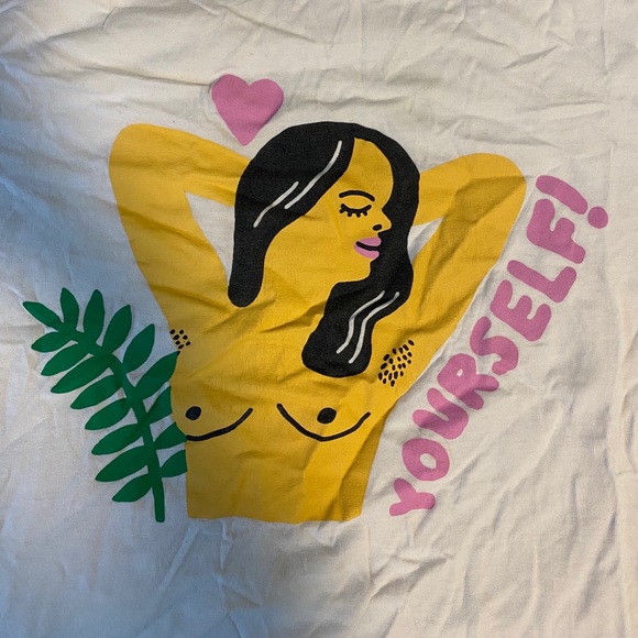 LUSH Showcase Exclusive T-shirt - Picture 2 of 2